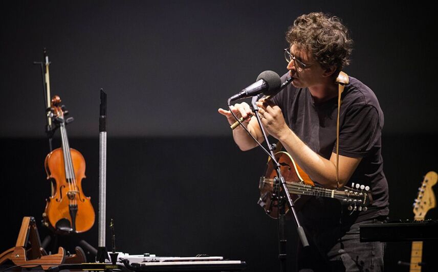 versant-vivant slide 2.jpg